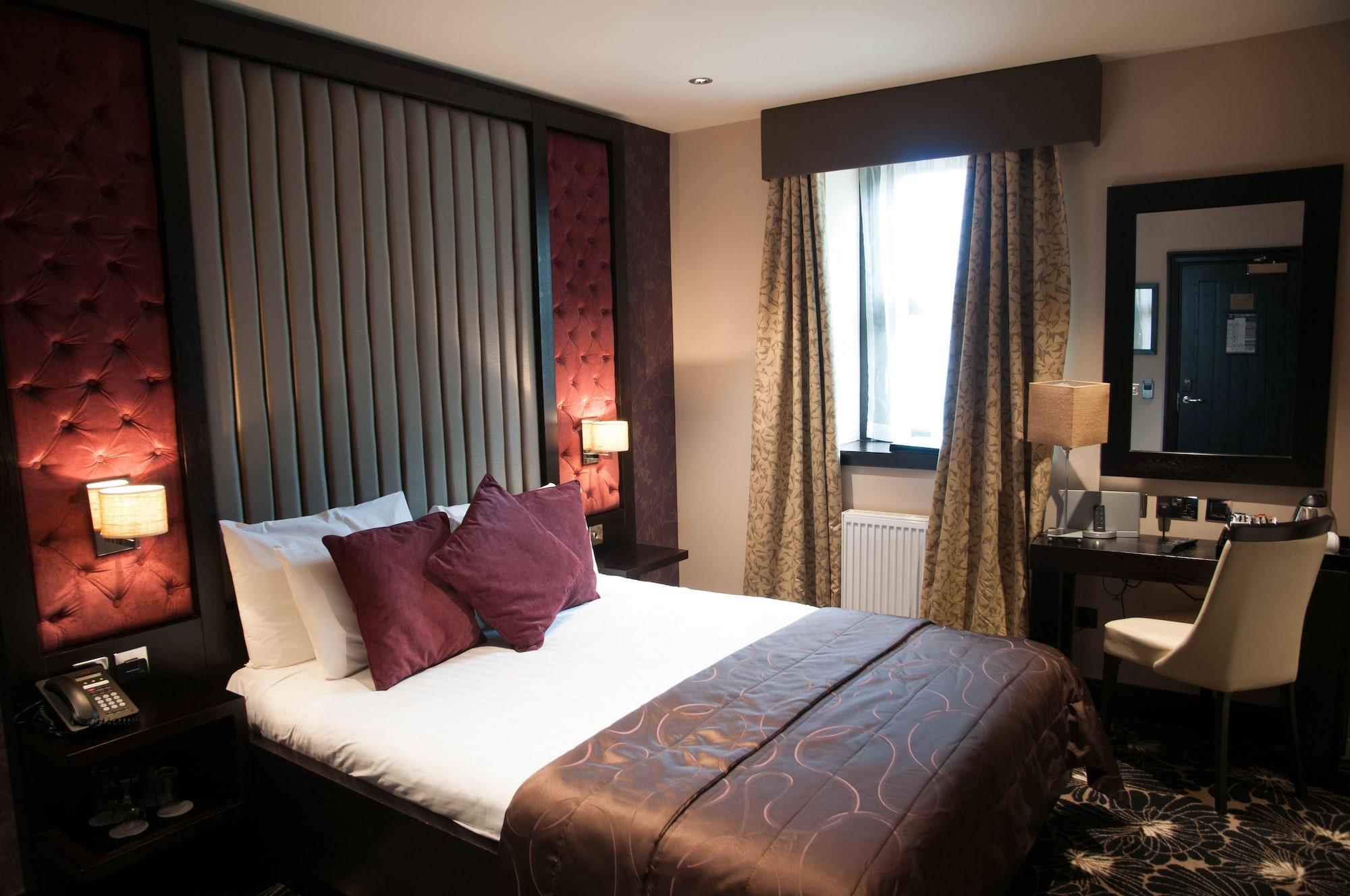 The Torrance Hotel East Kilbride Exterior photo