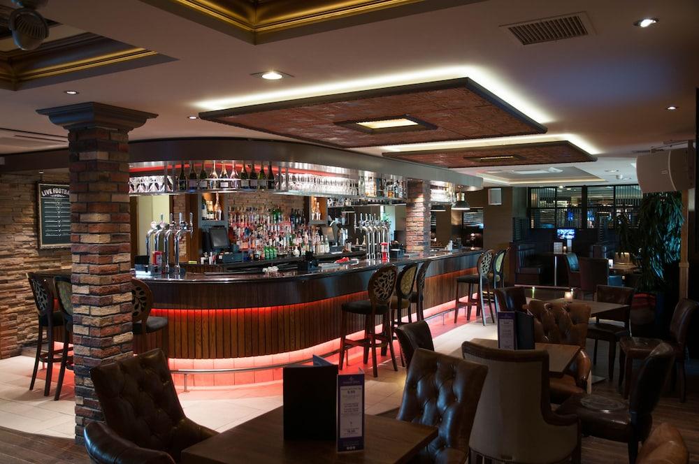 The Torrance Hotel East Kilbride Exterior photo