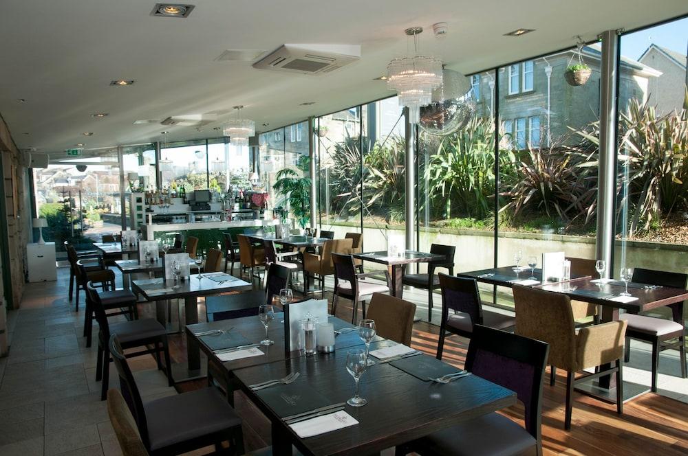 The Torrance Hotel East Kilbride Exterior photo
