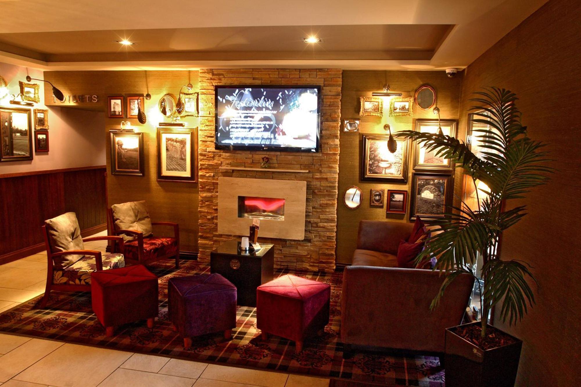 The Torrance Hotel East Kilbride Exterior photo