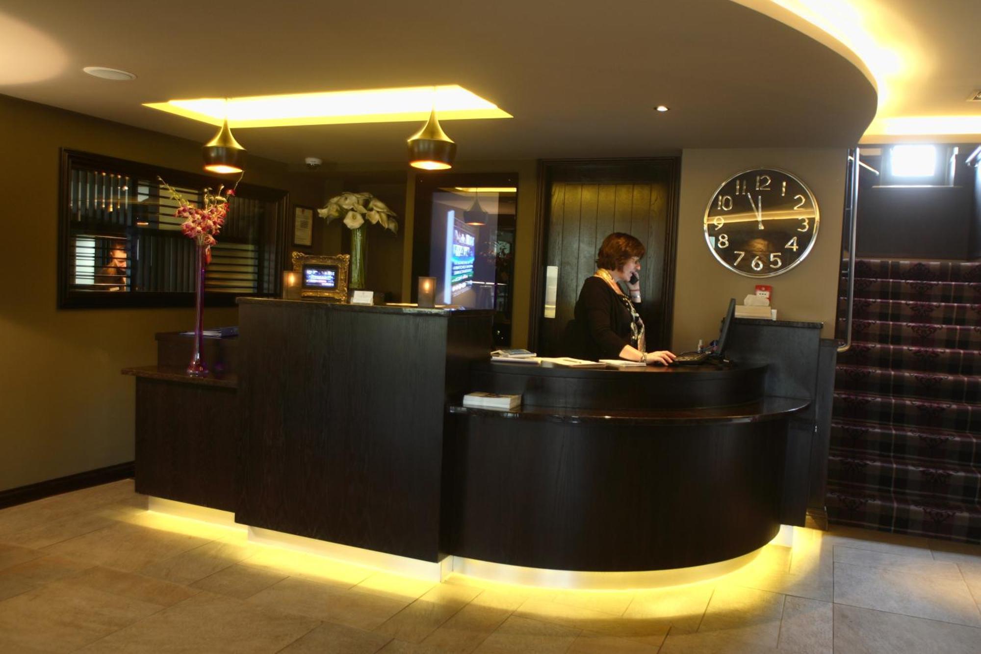 The Torrance Hotel East Kilbride Exterior photo